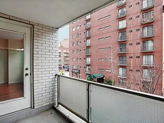 Sold by Corcoran | media 6