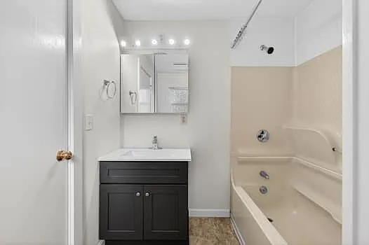 102 Market St #3 — Photo 12