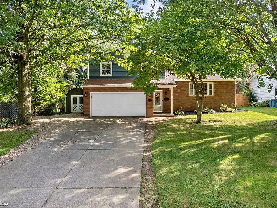1st image of 310 Hilltop Dr