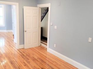 48 North Ave #2R, Abington, MA 02351