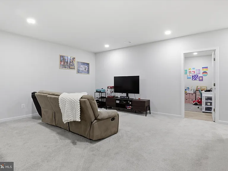 22773 Orchard Grove Dr — Photo 41
