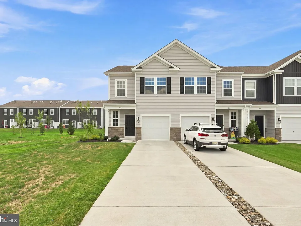 126 Corolla Dr