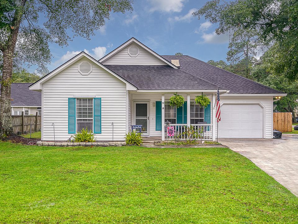 1st image of 39 Cedar Crest Circle