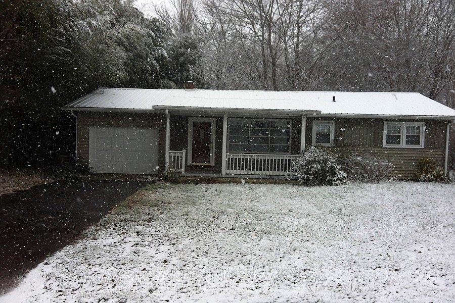 1st image of 232 Carolina Ave