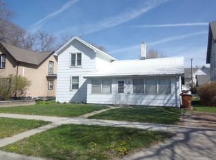602 W 3rd Ave, Mitchell, SD 57301
