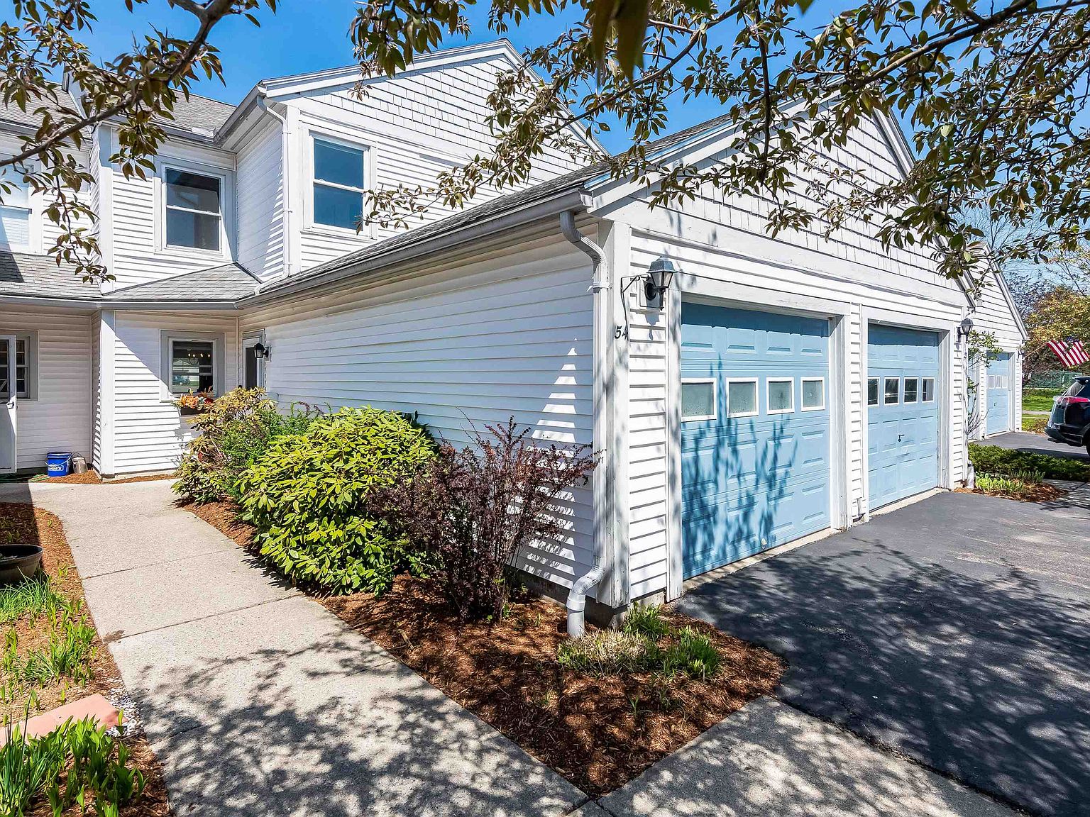 54 Saybrook Road, Essex Jct, VT 05452 Zillow