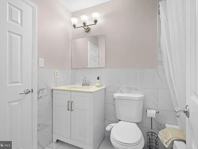 37 Buttonwood Rd — Photo 5