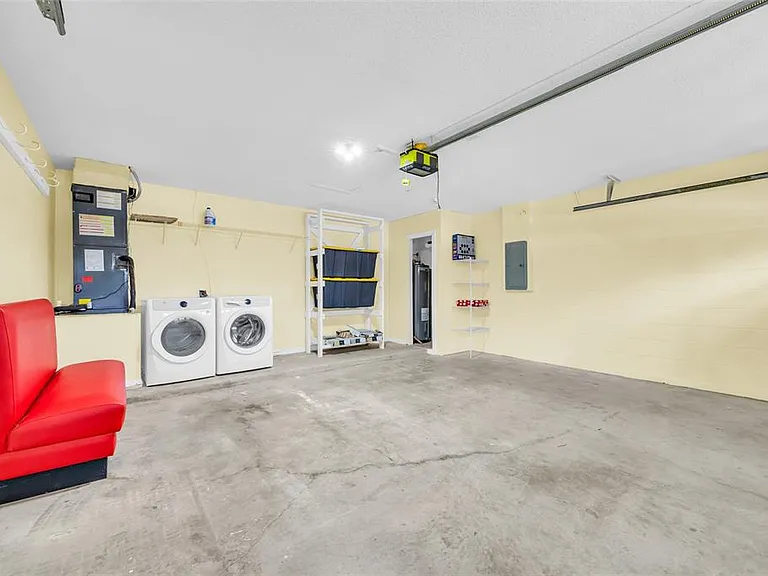4211 Floating Orchid Ct — Photo 21