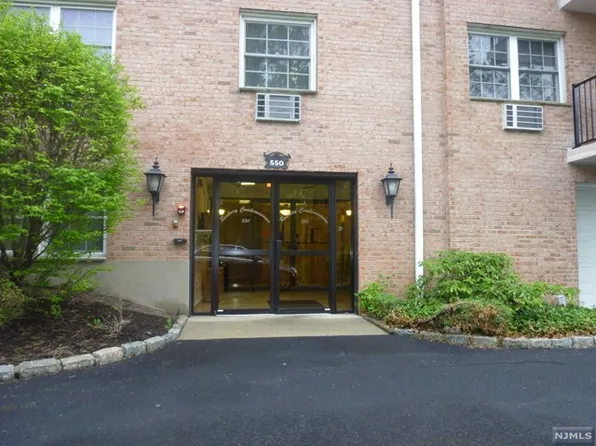 550 Fairview Ave #114-5114, Westwood, NJ 07675