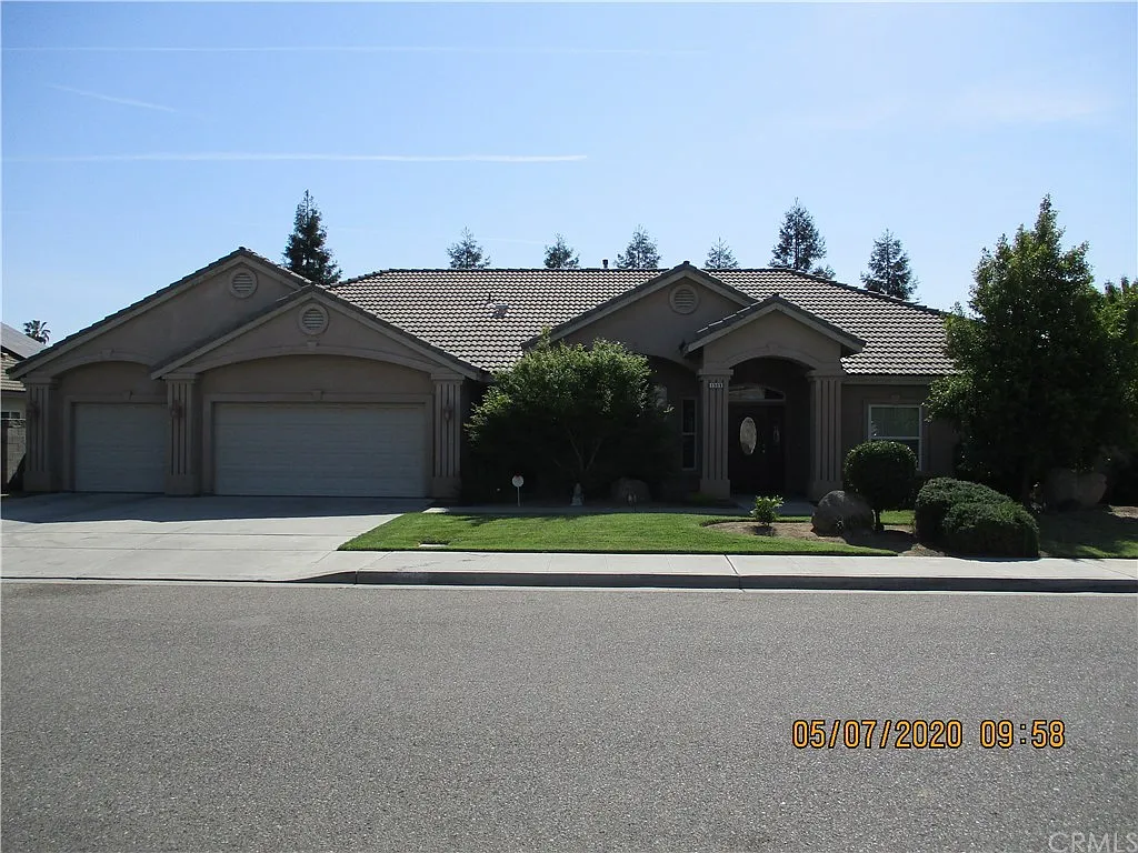 1509 Taylor Ln photo 1