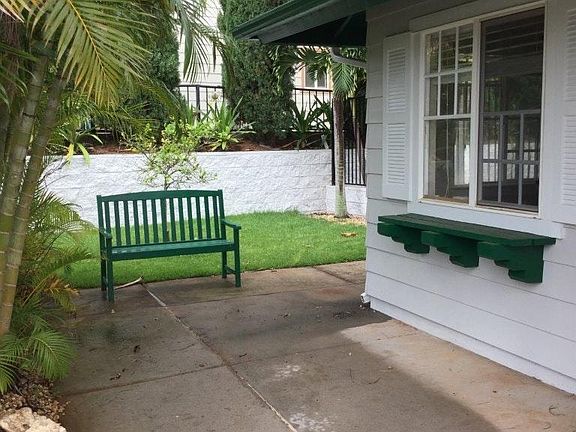 Front of House 4