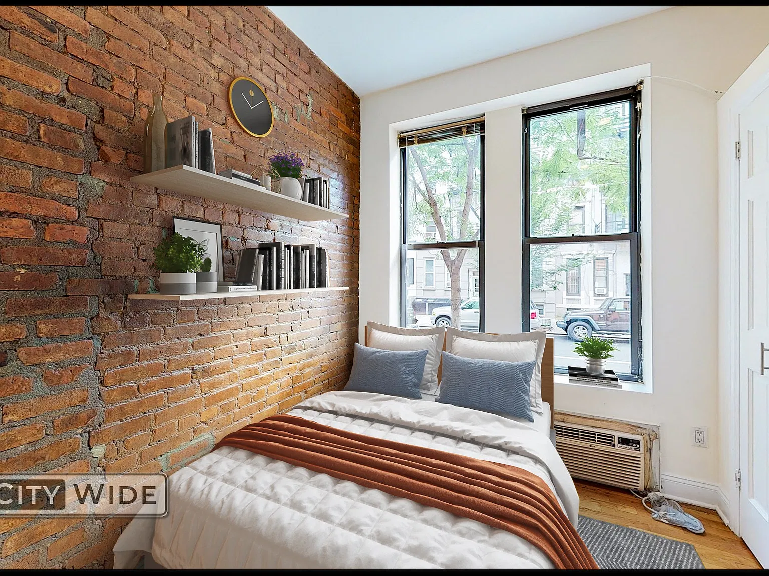 415 East 78th Street — Photo 2