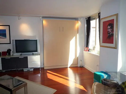 Rented by New York Residence | media 14