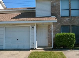 10042 Spring Place Dr, Houston, TX 77070