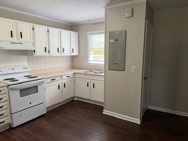 45 B West Charlotte Avenue - 1 — Photo 3