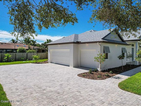 4th image of 211 River Dr