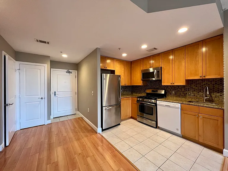 3600 Glebe Rd #230W — Photo 5