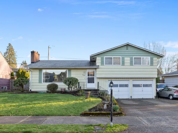 10220 SE Mill Ct, Portland, OR 97216