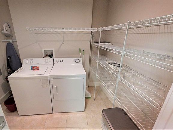 2nd image of 102 Yacht Harbor Dr Unit 576