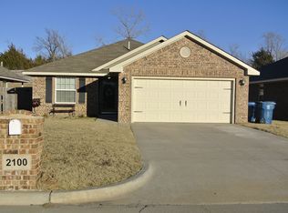 2100 Bradford Cir, Newcastle, OK 73065