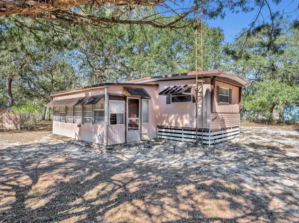 17309 NE 37th Ln, Silver Springs, FL 34488