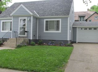 405 5th St E, Albert Lea, MN 56007