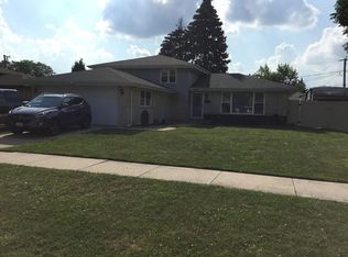 16610 Cottage Grove Ave, South Holland, IL