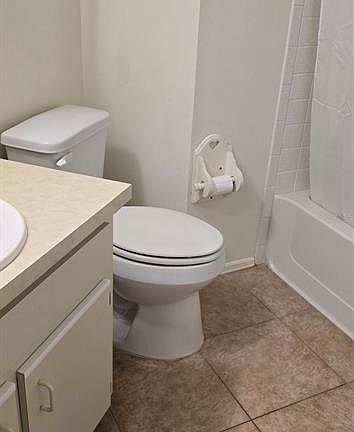 5th image of 7912 Midway Drive Ter APT T101