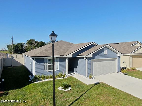 3rd image of 2104 DENTON Trace
