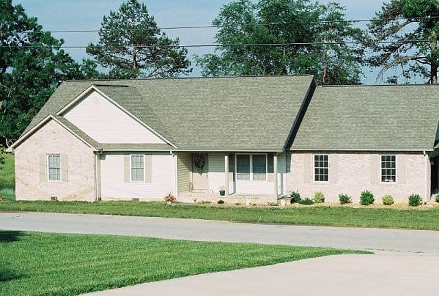 Beautiful New home ready to move in!