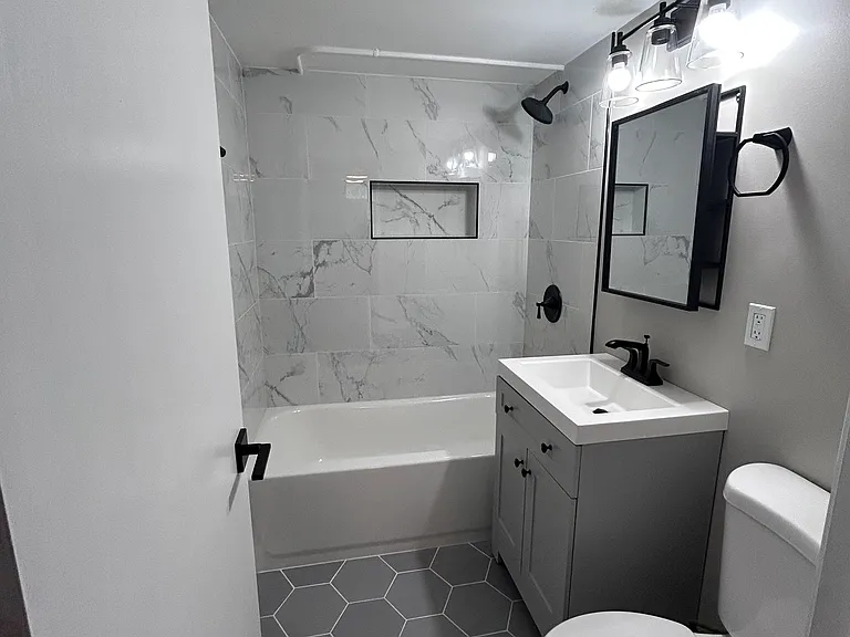 648 E 169th St #648 — Photo 5