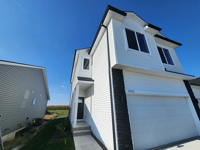 2945 Indigo Ln — Photo 18