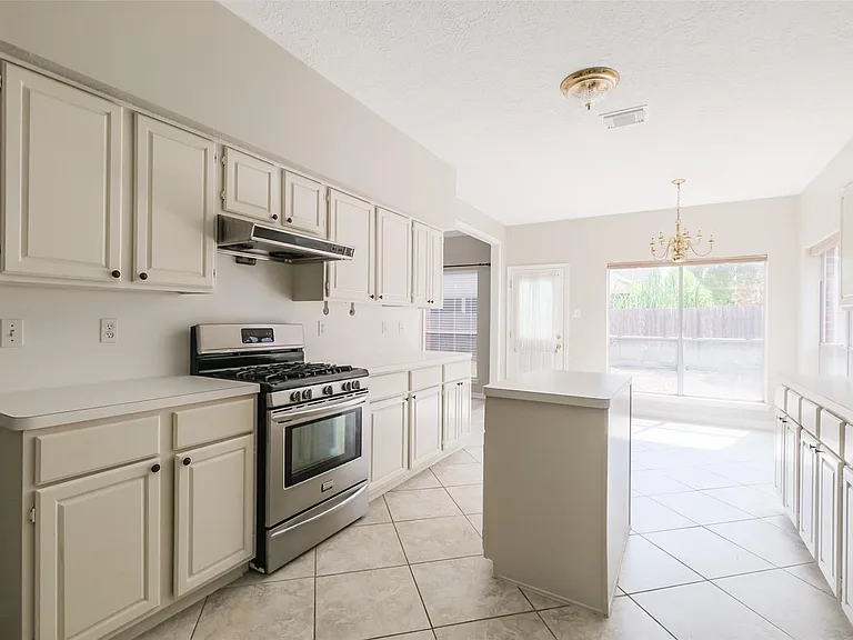 7603 Quintero Dr — Photo 16