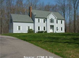 40 Jolin Ln, Colchester, CT 06415