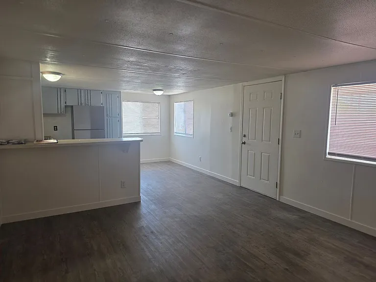 1900 Diamond Dr — Photo 9