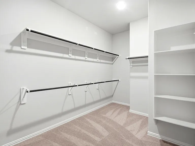 2106 Villa Flora Ln — Photo 34