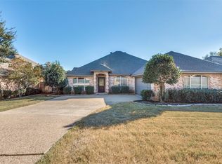 6804 Glen Dale Dr, Arlington, TX 76017