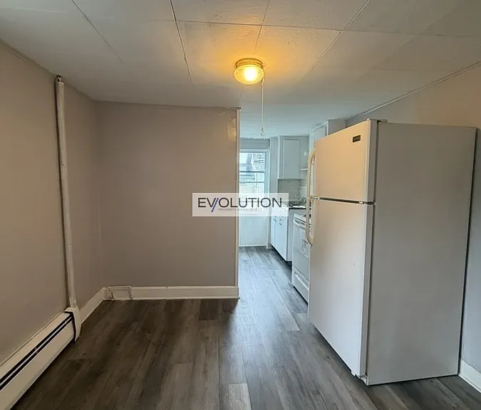 46 Maple St #2 — Photo 3