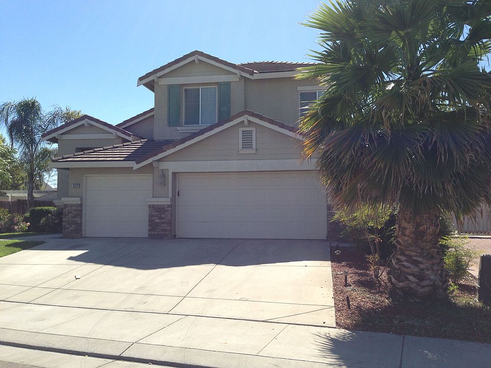 Front/Garage