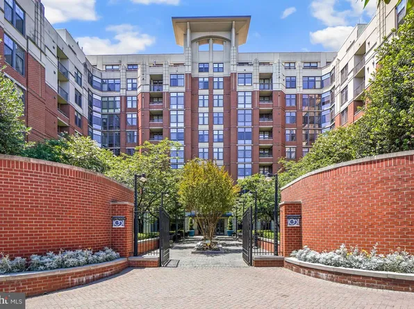 1021 Garfield St #627, Arlington, VA 22201