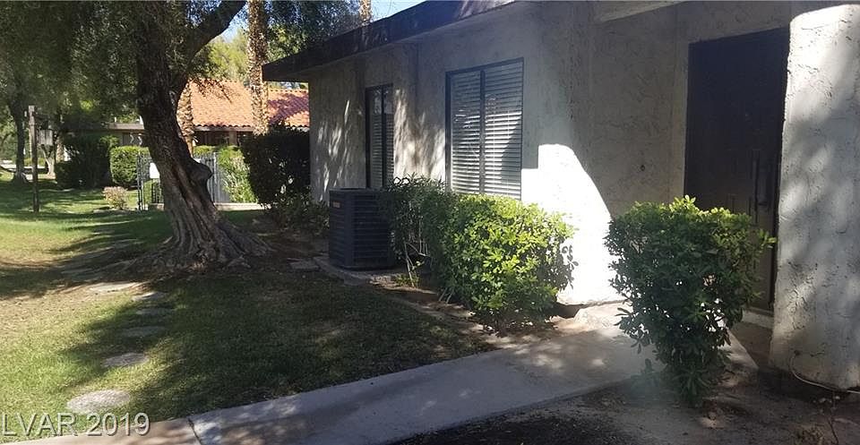 1st image of 2456 El Paseo Cir