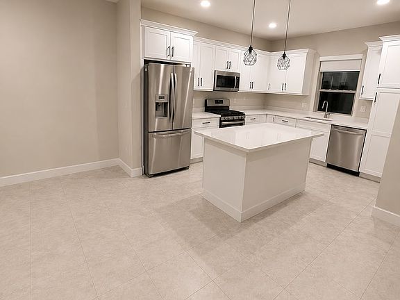 5th image of 11045 Bryce Way