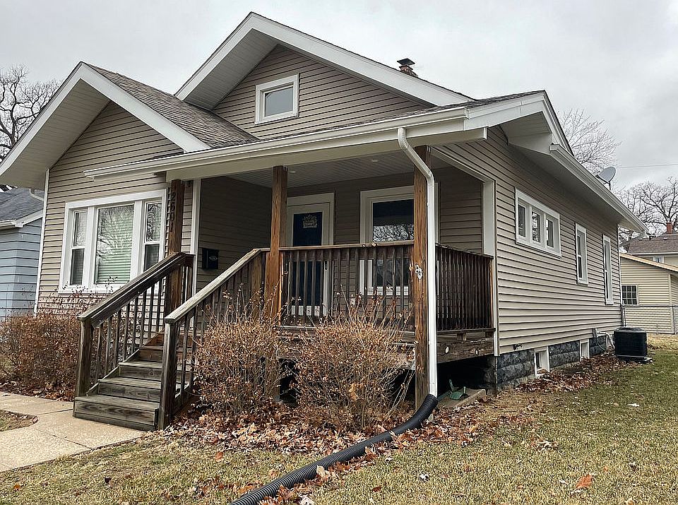 1st image of 2601 21st Ave