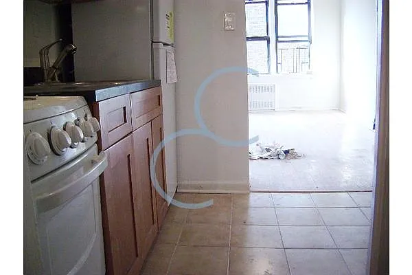 Rented by City Connections Realty | media 36