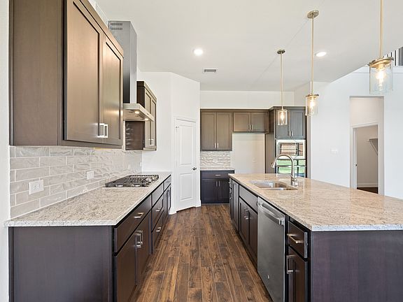 7th image of this home