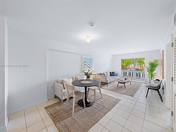 2nd image of 1033 Lenox Ave APT 201