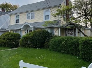 1732 Whitney Ave #1R, Hamden, CT 06517