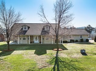 1472 Route Kk, Washburn, MO 65772