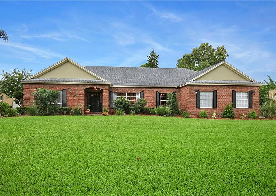 1st image of 4639 Woodlands Village Dr