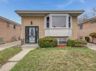 3103 Saint Charles Rd, Bellwood, IL 60104